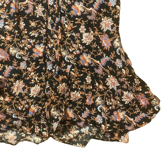 COLLECTIVE CONCEPTS floral pattern print pleated button front dress size small - Picture 4 of 5